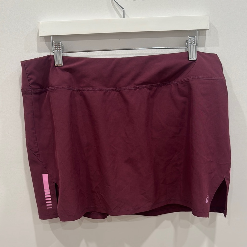 Asics Burgundy Sports Skirt with Pink Accents Only Worn Twice